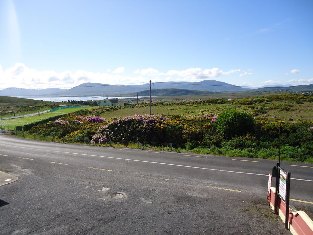 Achill Lodge Guest House Bunacurry Buitenkant foto